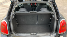 MINI Hatchback 1.5 Cooper D 3dr Diesel Hatchback